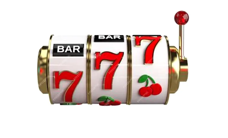Online slot machine reels with jackpot symbols